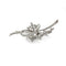 Broche Broche florale - Or blanc & Diamants 58 Facettes 250417R
