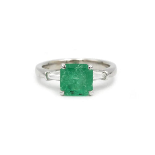 Bague 53 Bague - Or blanc émeraude & diamants 58 Facettes 240086R-130109R