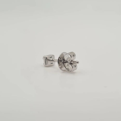 Boucles d'oreilles Boucles d’oreilles or blanc serties de diamants baguettes 58 Facettes