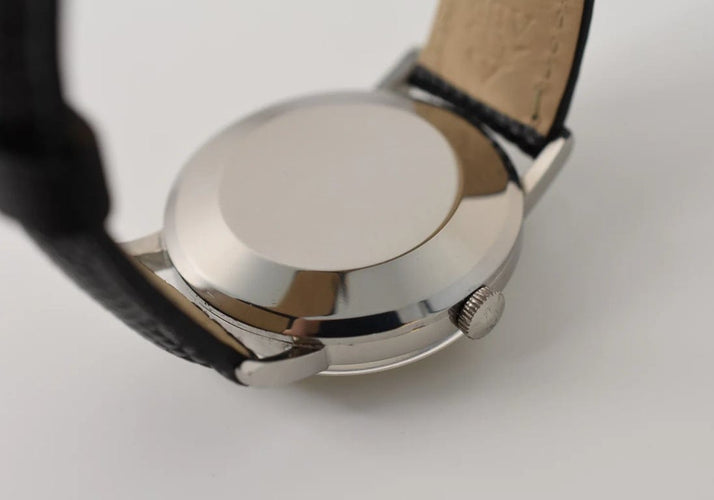 Montre IWC - Montre homme "Classic man", calibre 8531 Pellaton automatique, 1965 - révisée 58 Facettes IWC-100