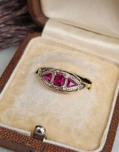 Bague 58 Bague Art déco en or jaune et blanc 18 carats, rubis Verneuil 58 Facettes 710