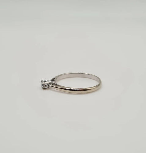 Bague 50 Solitaire or blanc serti d'un diamant 58 Facettes