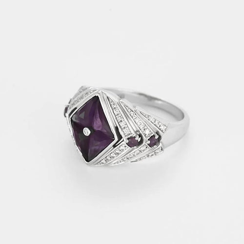 Bague 55 Bague en or blanc, améthyste et diamants 58 Facettes DIE1865