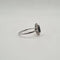 Bague 53 Bague or blanc carats sertie d'un saphir et de diamants naturels 58 Facettes