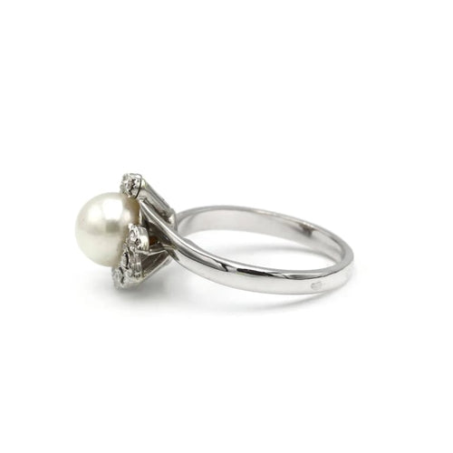 Bague 49 Bague - Or blanc, Perle et Diamants 58 Facettes 250312R