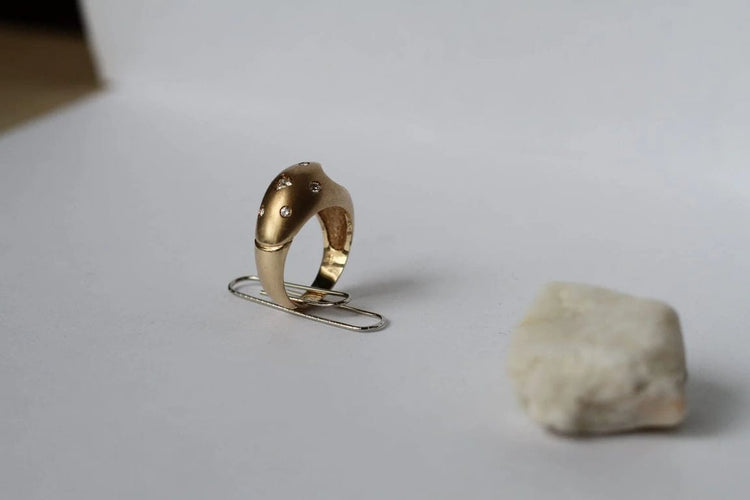 Bague 54 Bague rétro en or jaune 14k et diamants ronds, diamant Trillion 58 Facettes