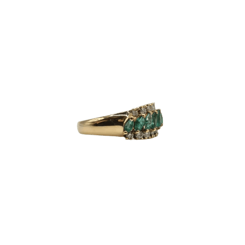 Bague 54 Bague or jaune 18 carats sertie d’émeraudes navettes et diamants naturels 58 Facettes