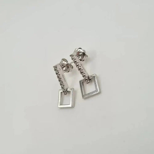 Boucles d'oreilles Boucles d’oreilles carrées or blanc 18 carats serties de diamants 58 Facettes
