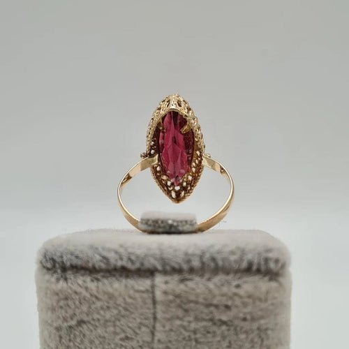 Bague 57 Bague or rose sertie d'une pierre rose 58 Facettes