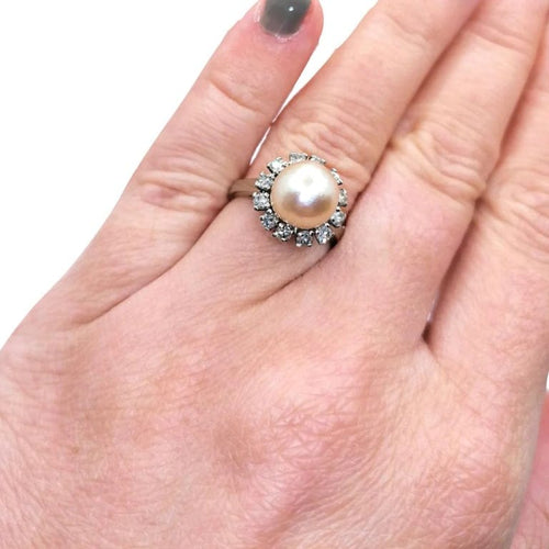 Bague 48.5 Bague or blanc perle et diamants 58 Facettes 2069