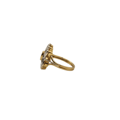 Bague 56 Bague art déco or jaune 18 carats sertie d’un saphir ovale et diamants 58 Facettes
