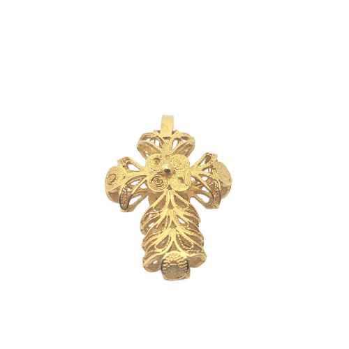 Pendentif Pendentif croix filigranée en or jaune 18 carats 58 Facettes 25926