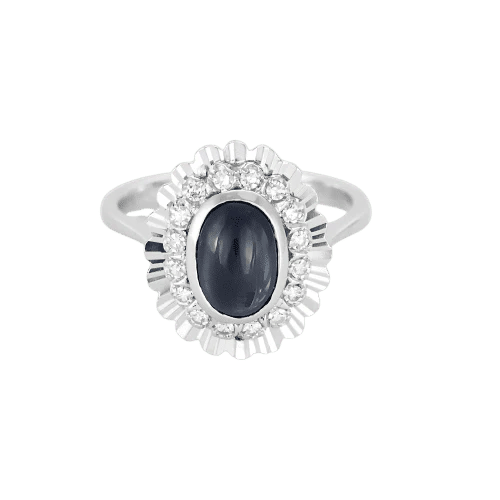 Bague 55.5 Bague à chaton ovale en or gris 18k, saphir et diamants 58 Facettes BA491