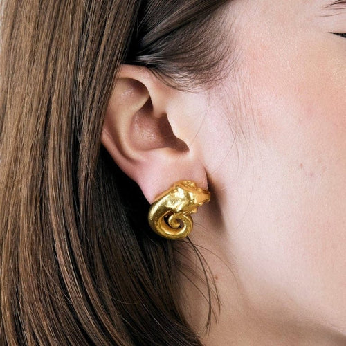 Boucles d'oreilles Zolotas - Clips d'oreilles tête de bélier en or jaune 22k 58 Facettes LJ11