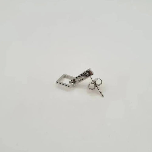 Boucles d'oreilles Boucles d’oreilles carrées or blanc 18 carats serties de diamants 58 Facettes