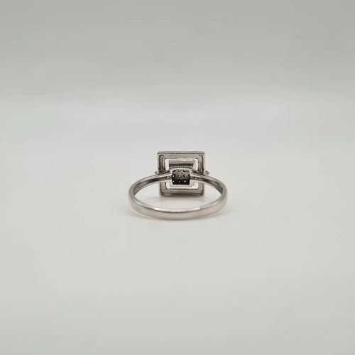 Bague 54 Bague carrée or blanc 18 carats sertie de diamants 58 Facettes