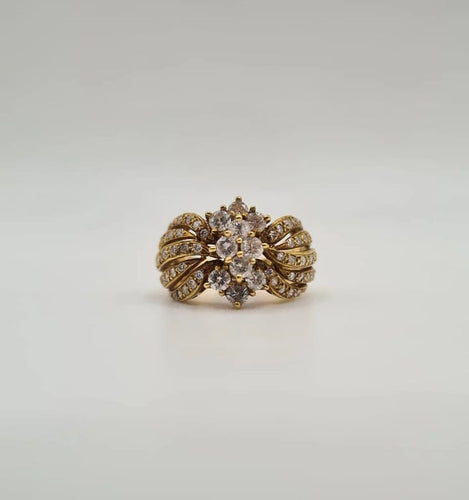 Bague 52 Bague or jaune sertie de diamants 58 Facettes