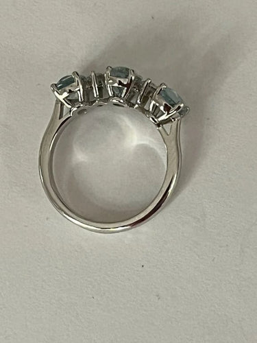 Bague 52 Bague or gris aigues-marines diamants 58 Facettes 4627