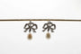 Boucles d'oreilles Boucles d'oreilles or blanc Noeuds perles et diamants 58 Facettes 5864