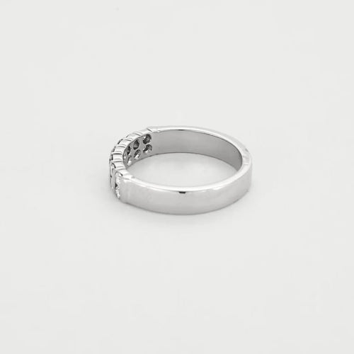 Bague 54 Bague jonc en or blanc et diamants 58 Facettes GU291