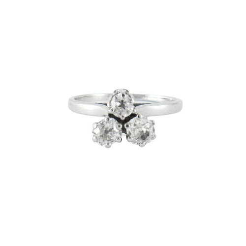 Bague 53 Bague en or blanc & diamants 58 Facettes