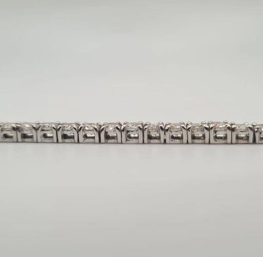 Bracelet Rivière de diamants naturels or blanc 18 carats 58 Facettes