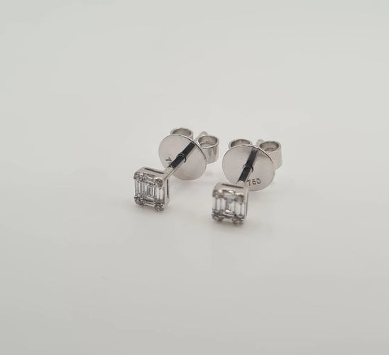 Boucles d'oreilles Boucles d’oreilles or blanc serties de diamants baguettes 58 Facettes