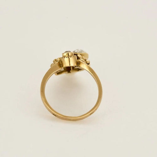 Bague 50 Bague duchesse en or jaune, diamants et perle blanche 58 Facettes ALE4506X4