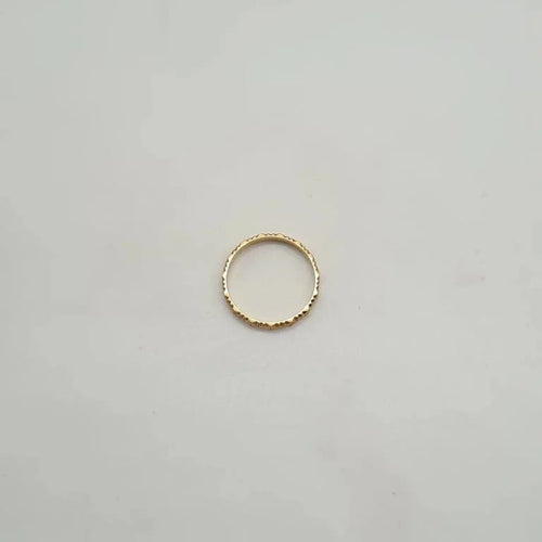 Bague 52.5 Alliance or jaune 18 carats avec des motifs 58 Facettes