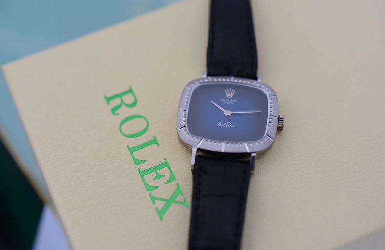 Montre ROLEX - Montre femme Cellini, réf. 4082/9, or blanc 18 carats, Circa 1970 58 Facettes RO-100