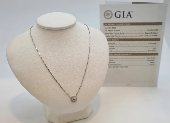 Collier Collier en Or blanc, diamants 58 Facettes