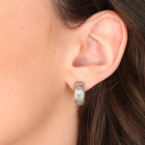 Boucles d'oreilles Boucles d'oreilles Coeurs Saphirs 58 Facettes