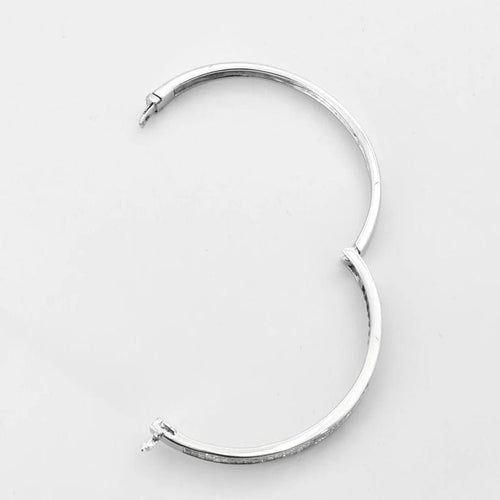 Bracelet Bracelet or blanc 18 carats serti diamants baguette 58 Facettes