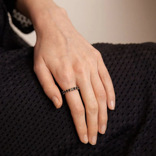 Bague 52 Alliance en Or gris, saphirs 58 Facettes
