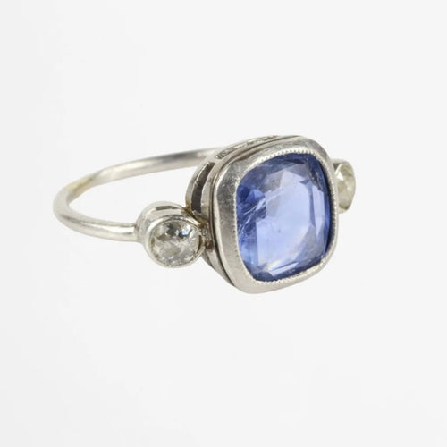 Bague 50 Bague en platine, saphir et diamants 58 Facettes