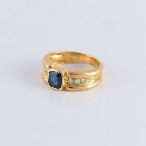 Bague 48 Bague Saphir épaulé de Diamants 58 Facettes FM80