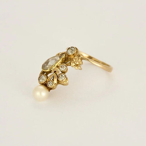 Bague 50 Bague duchesse en or jaune, diamants et perle blanche 58 Facettes ALE4506X4
