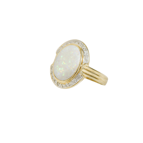 Bague 58 Bague vintage en or jaune 14K avec opale et diamants 58 Facettes 2354