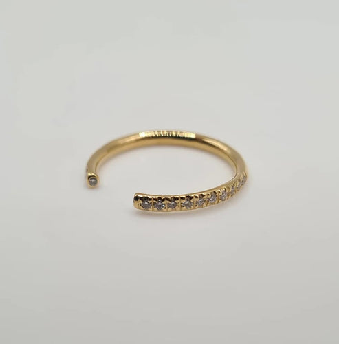Bague 56 Bague or jaune sertie de diamants 58 Facettes