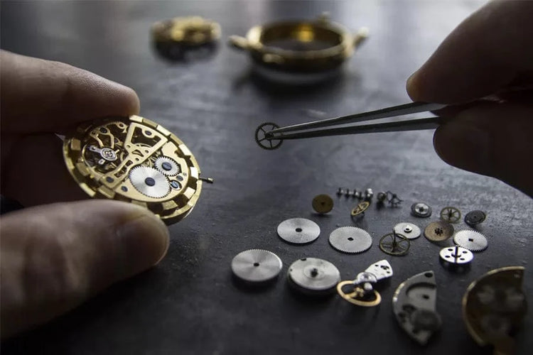 Frais d'ateliers pour votre montre 58 Facettes