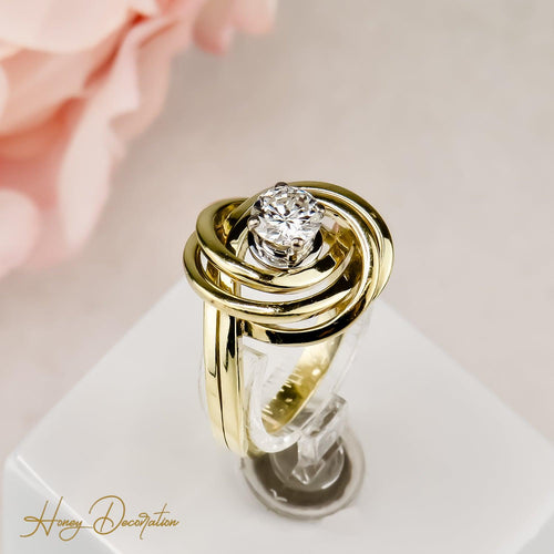 Bague 52.5 Bague solitaire - Brillant 0,54 ct en or jaune 14 carats 58 Facettes 2584