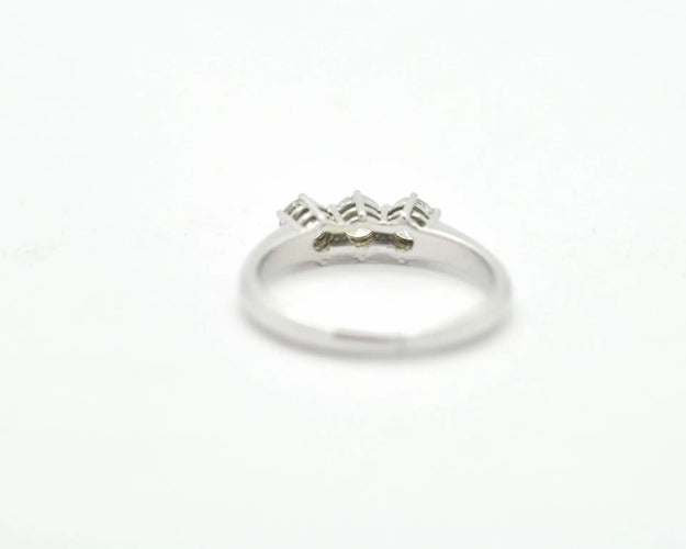 Bague Bague trilogy en or blanc 18 ct avec diamants 0,60 ct 58 Facettes 8749