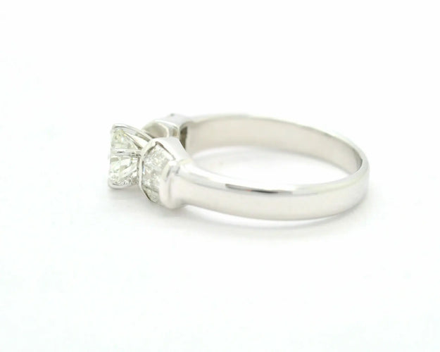 Bague Bague solitaire - Diamant 0,80 ct en or blanc 18 carats 58 Facettes 8753