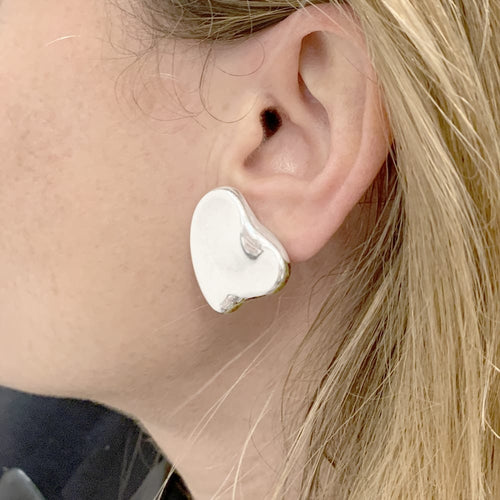 Boucles d'oreilles Tiffany & Co x Elsa Peretti - Boucles d’oreilles « Cœur Bean » en argent 925 58 Facettes 35091