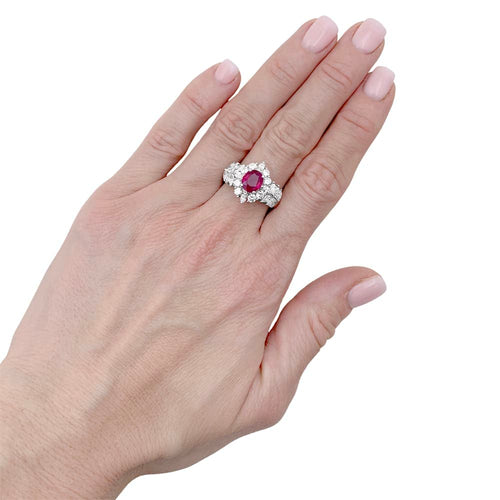 Bague 58 Bague en or blanc 750 sertie de rubis et diamants 58 Facettes 35218