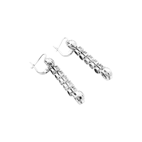 Boucles d'oreilles Boucles d’oreilles pendantes en or blanc 750 et diamants 58 Facettes 34756