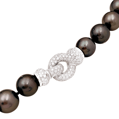Collier Collier en or blanc 750 avec perles de Tahiti et diamants 58 Facettes 34083