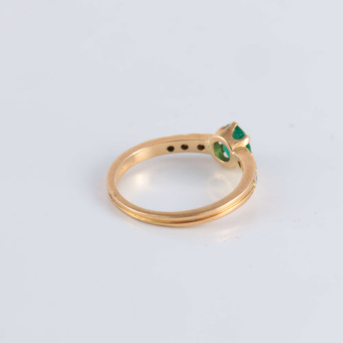 Bague 52 Bague Emeraude épaulée de Diamants 58 Facettes FM64