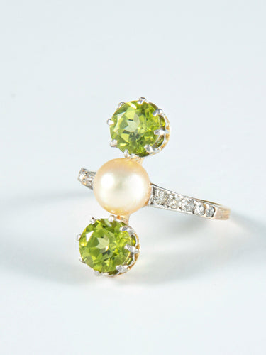 Bague 50 Bague Trilogie Perle et Péridots 58 Facettes