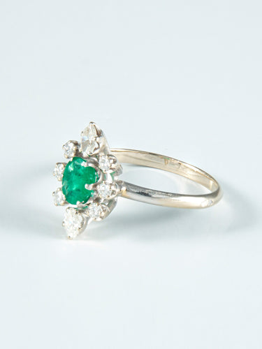 Bague 55 Bague Marguerite Emeraude et diamants 58 Facettes